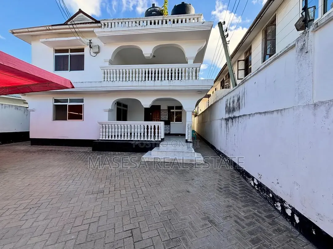 6bdrm House in Mikocheni for rent