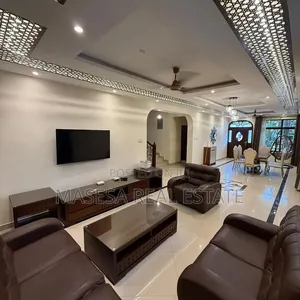 Furnished 4bdrm Villa in Ada Estate for rent
