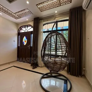 Furnished 4bdrm Villa in Ada Estate for rent