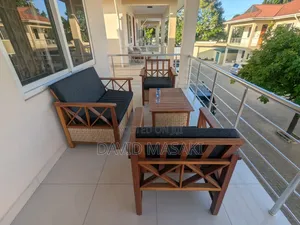 Furnished 4bdrm Villa in Villas, Oyster Bay for rent