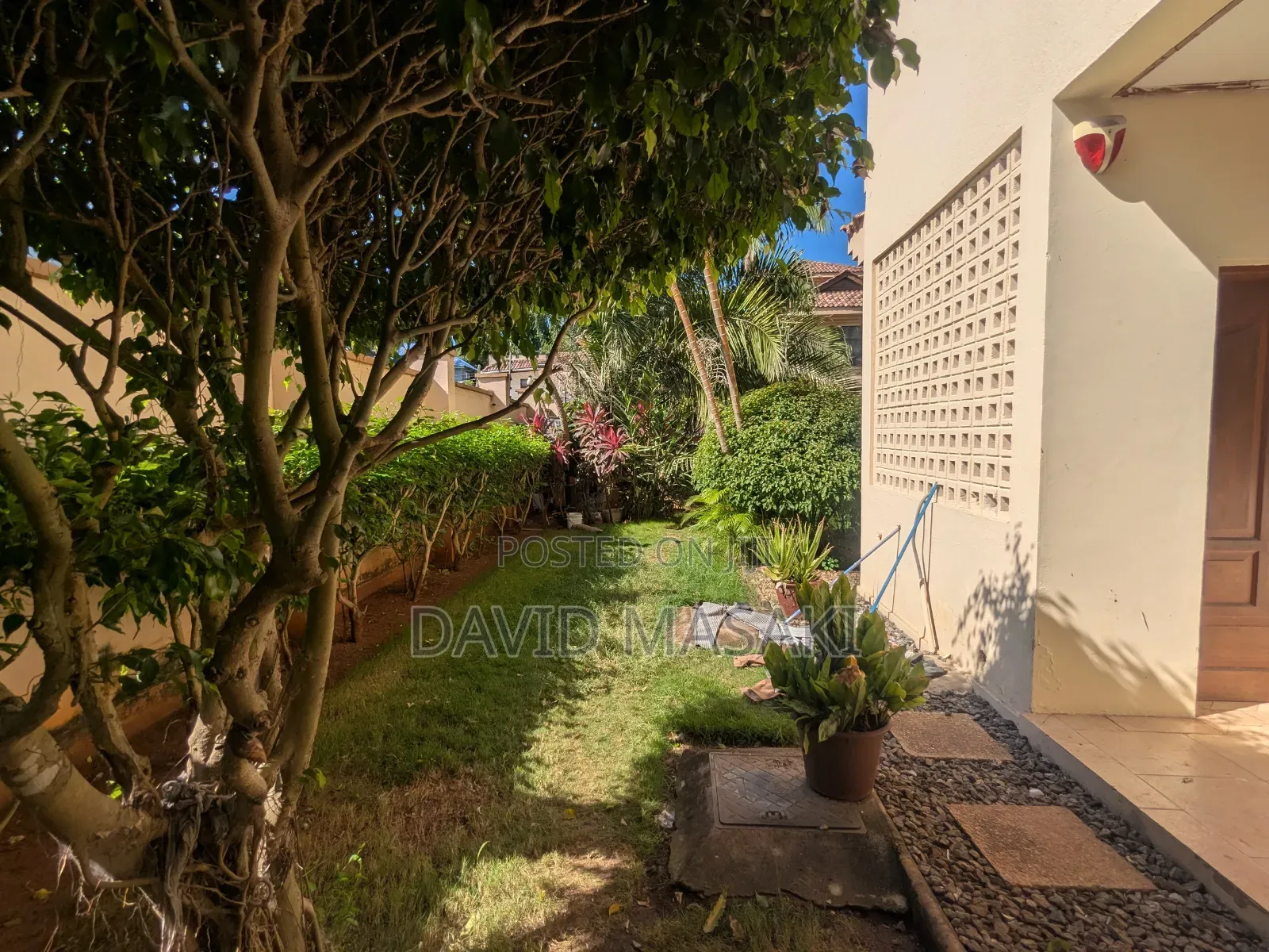 Furnished 4bdrm Villa in Villas, Oyster Bay for rent