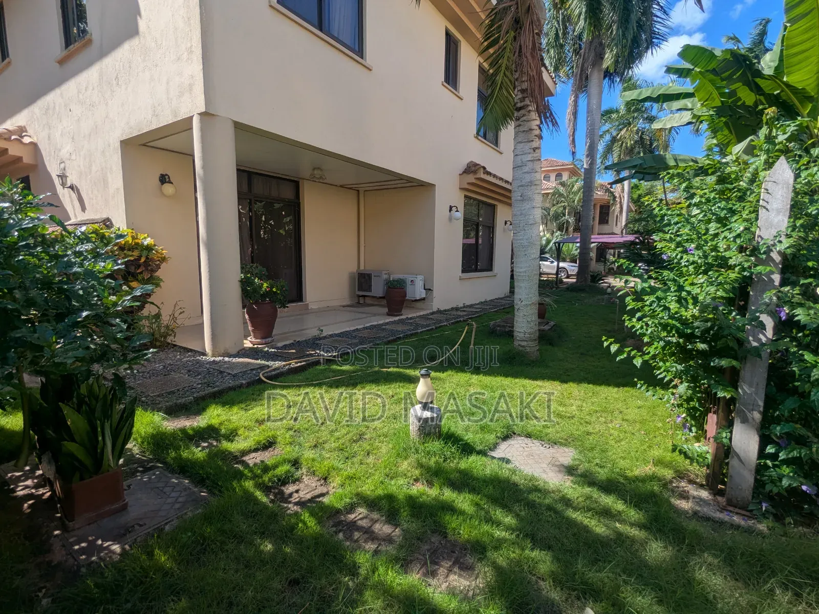Furnished 4bdrm Villa in Villas, Oyster Bay for rent
