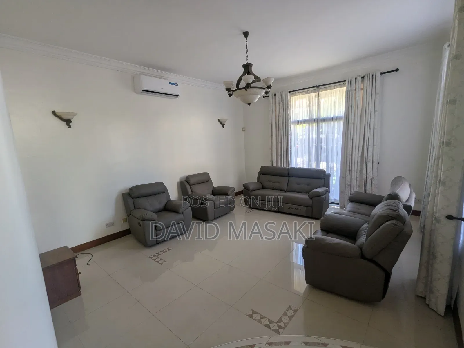 Furnished 4bdrm Villa in Villas, Oyster Bay for rent