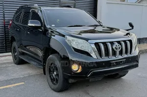 Toyota Land Cruiser Prado 2017 Black
