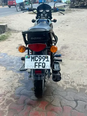Bajaj Boxer 125 2023 Black