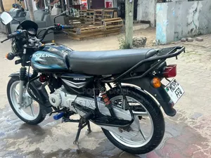 Bajaj Boxer 125 2023 Black