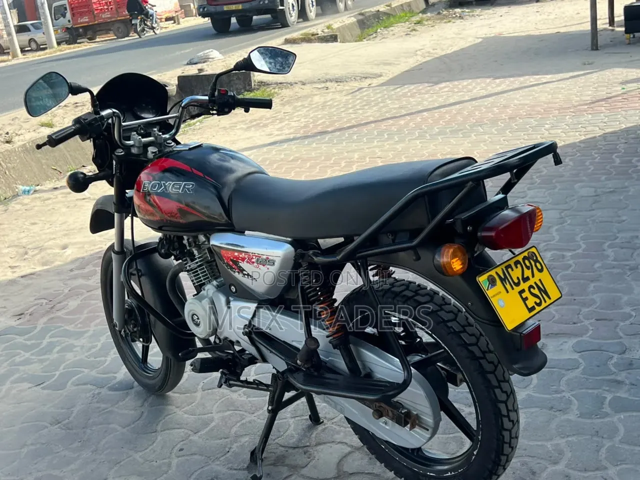 Bajaj Boxer X125 2022 Black