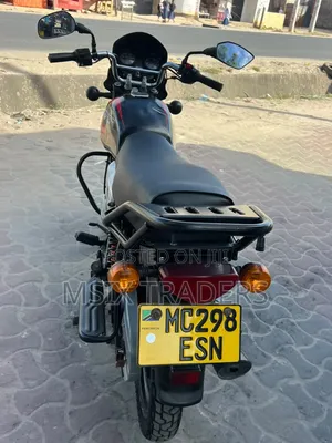 Bajaj Boxer X125 2022 Black