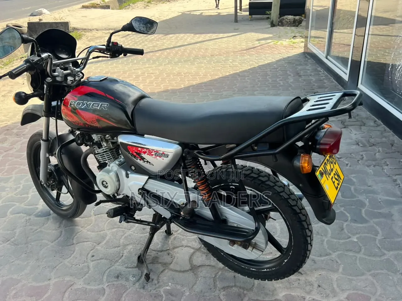 Bajaj Boxer X125 2022 Black