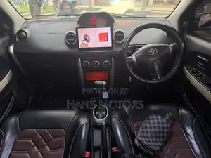 Toyota IST 2004 Blue