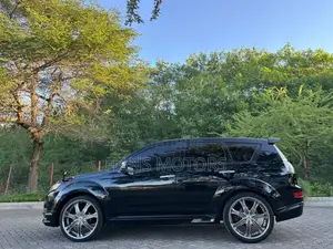 Mitsubishi Outlander 2010 Black