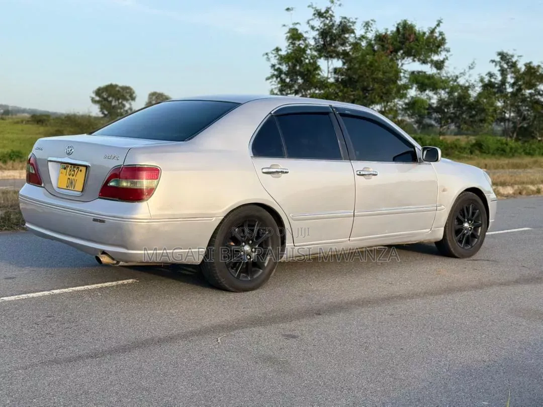 Toyota Brevis 2005 Silver