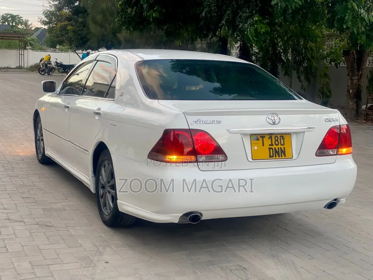 Toyota Crown Royale 2005 Pearl