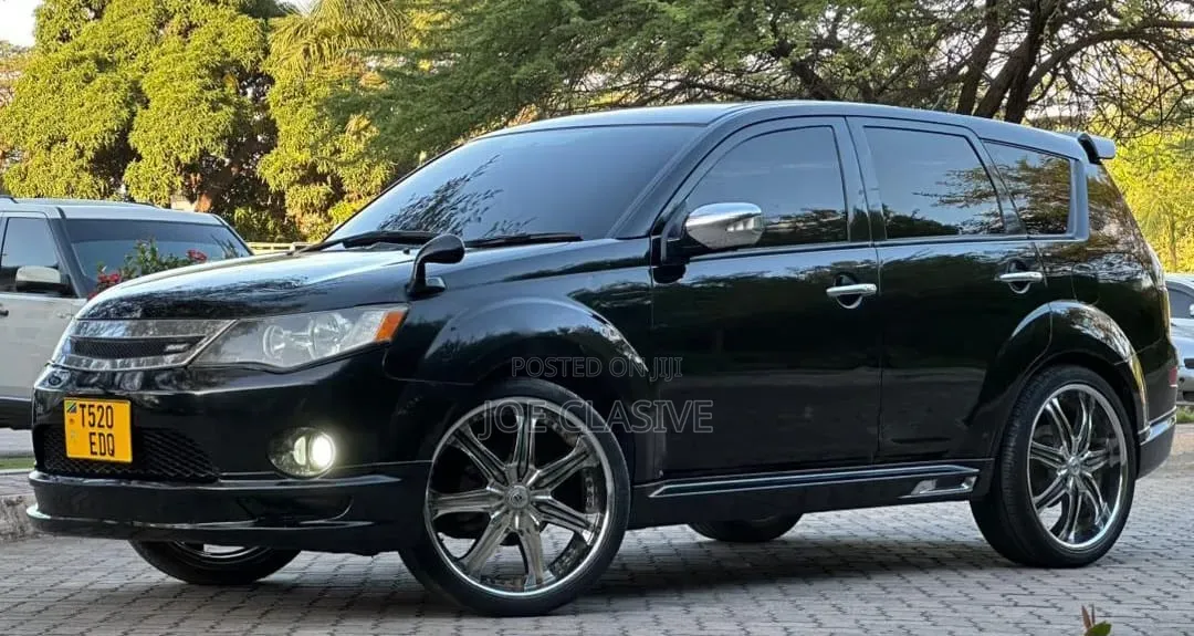 Mitsubishi Outlander 2.4 GLS Automatic 2008 Black