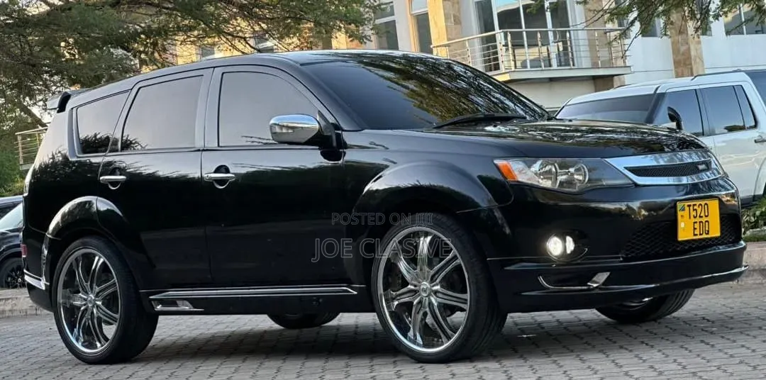 Mitsubishi Outlander 2.4 GLS Automatic 2008 Black