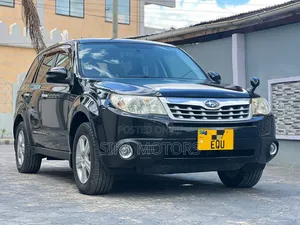 Subaru Forester 2011 Black