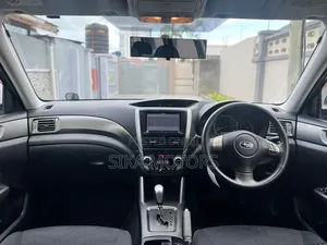 Subaru Forester 2011 Black