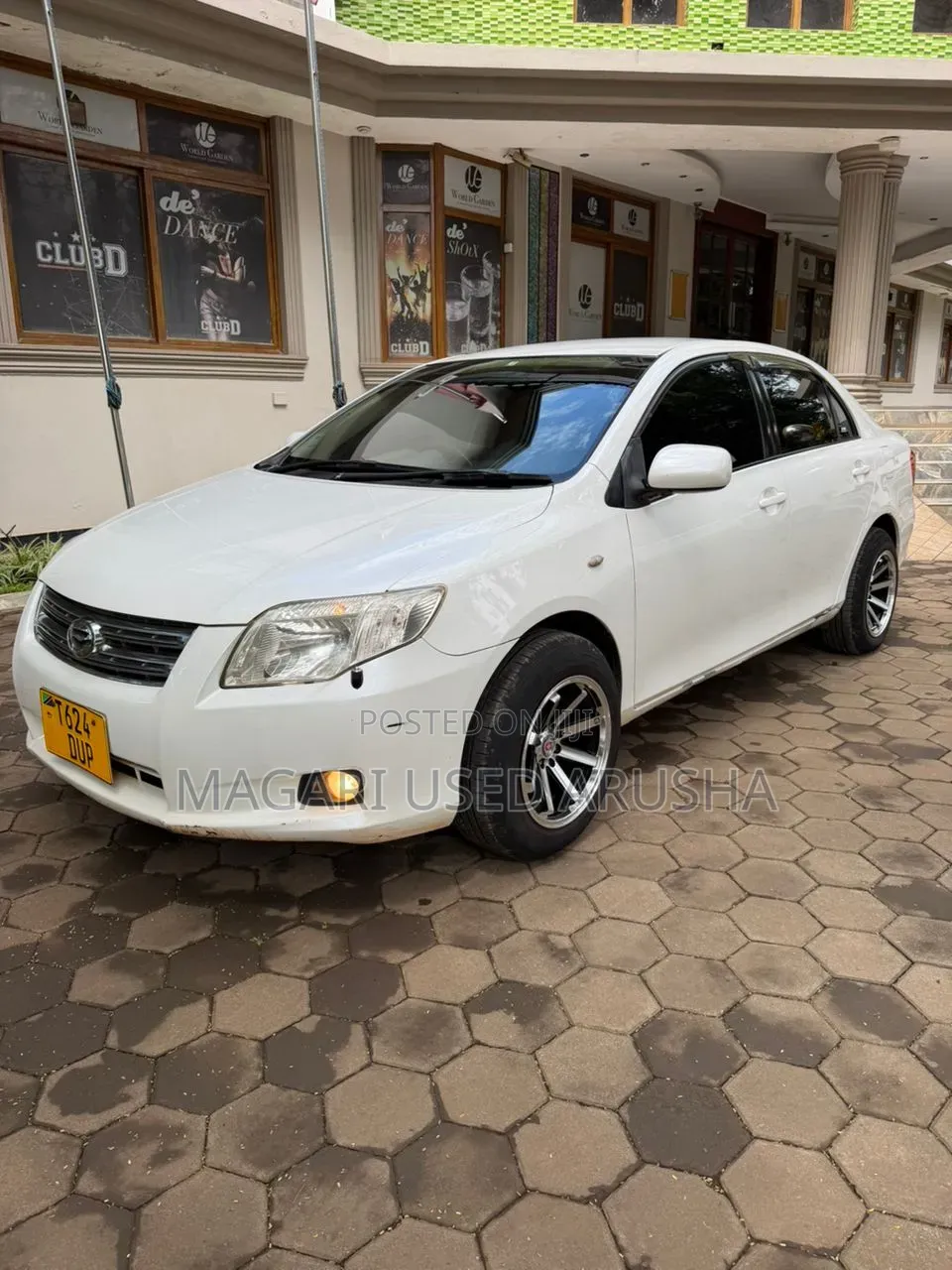 Toyota Axio 2009 White