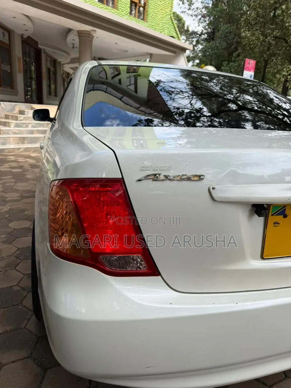 Toyota Axio 2009 White