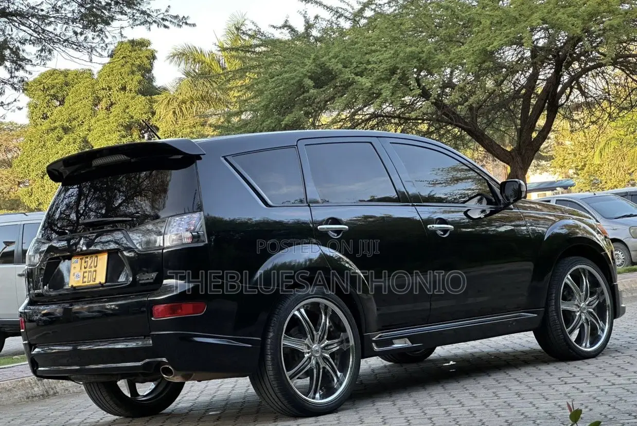 Mitsubishi Outlander 2008 Black