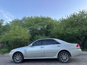 Toyota Mark II 1990 Silver