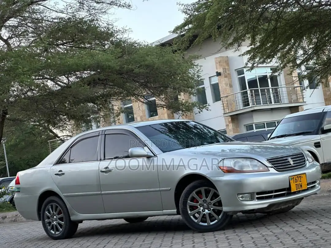 Toyota Mark II 1990 Silver