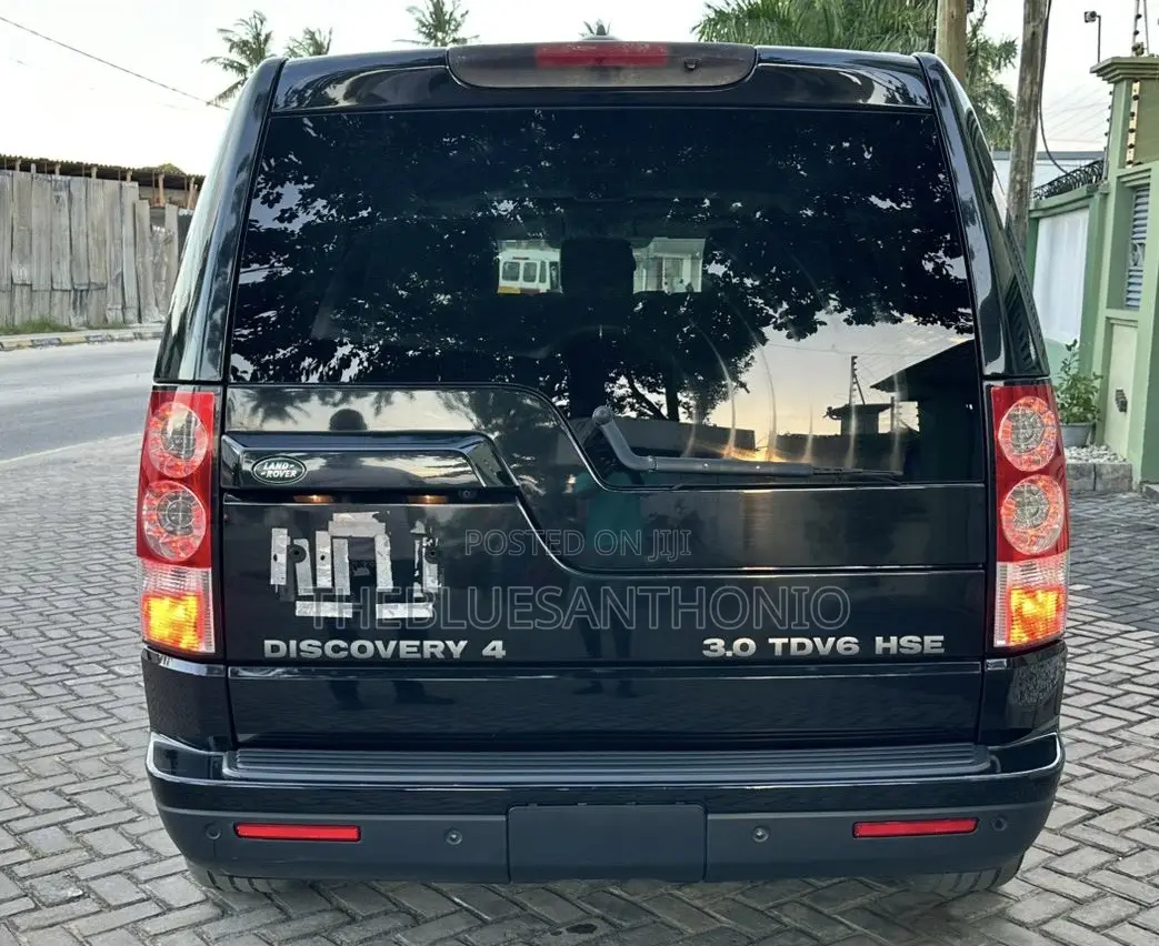Land Rover Discovery 2013 Black