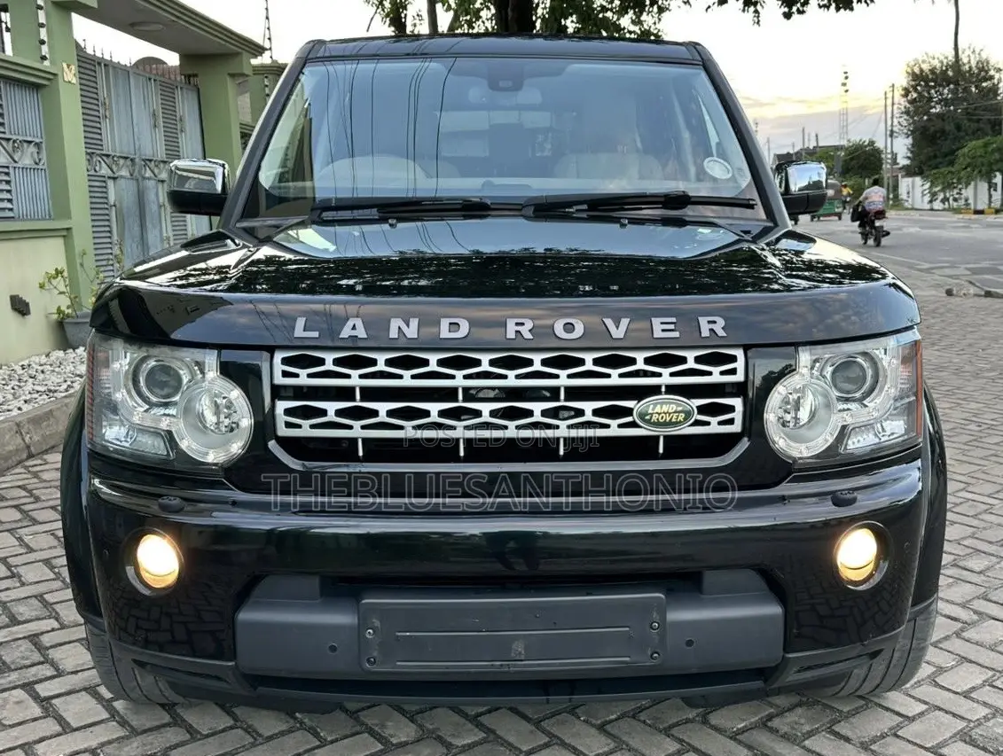 Land Rover Discovery 2013 Black