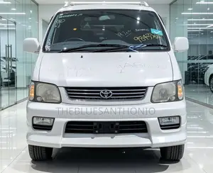 Toyota Noah 2001 White