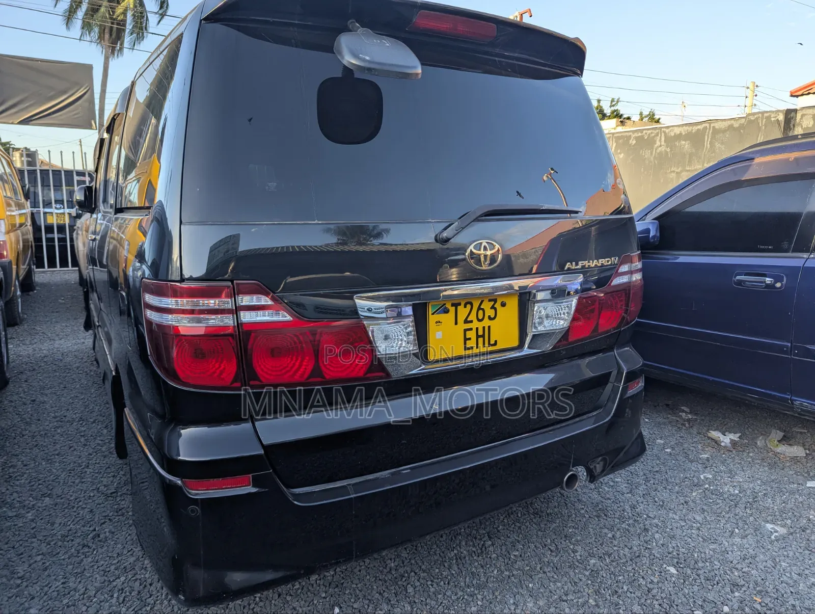 Toyota Alphard 2.4 Petrol FWD 2007 Black