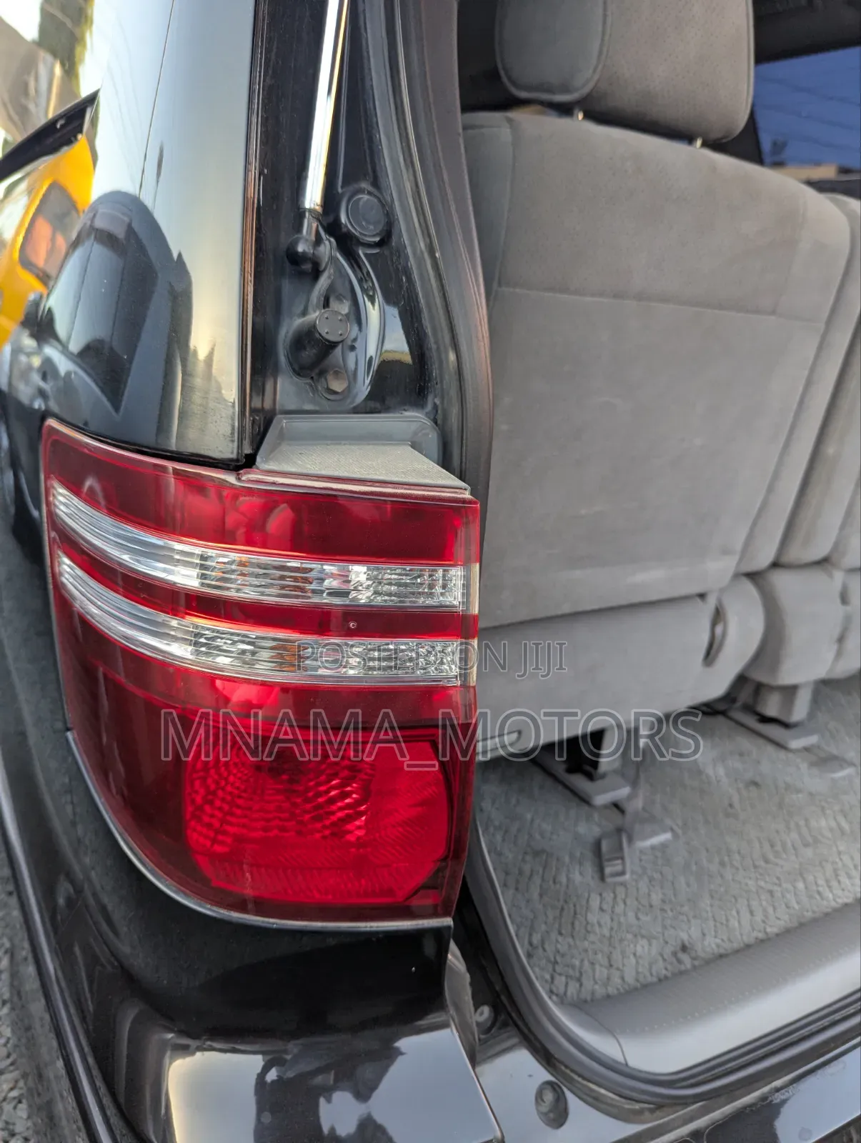 Toyota Alphard 2.4 Petrol FWD 2007 Black
