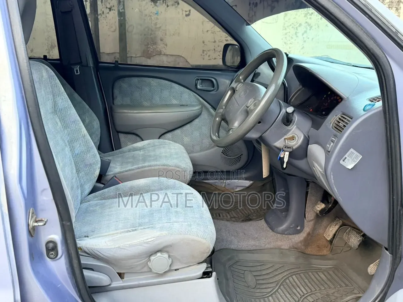 Toyota Raum 1.5 AWD 2003 Blue