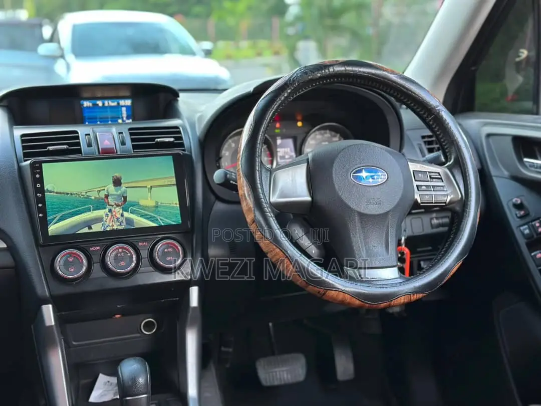 Subaru Forester 2014 Black