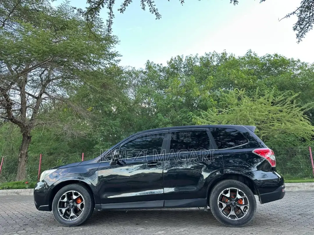 Subaru Forester 2014 Black