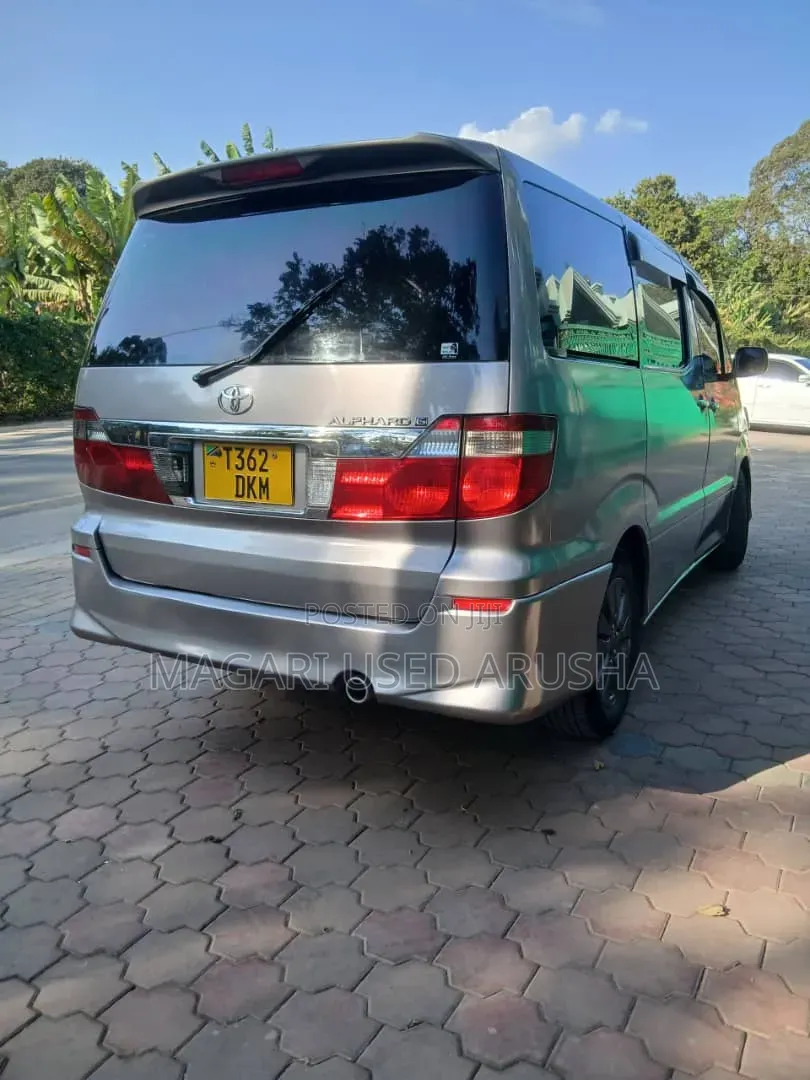 Toyota Alphard 2006 Gray