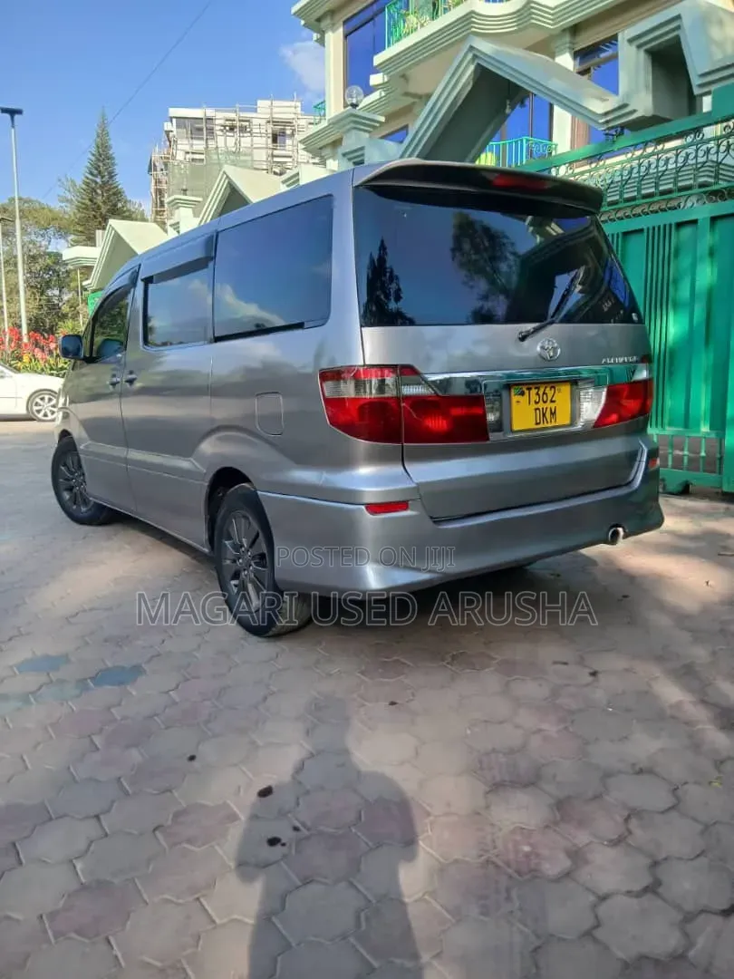 Toyota Alphard 2006 Gray