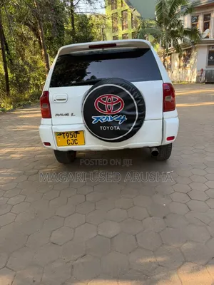Toyota RAV4 2002 White