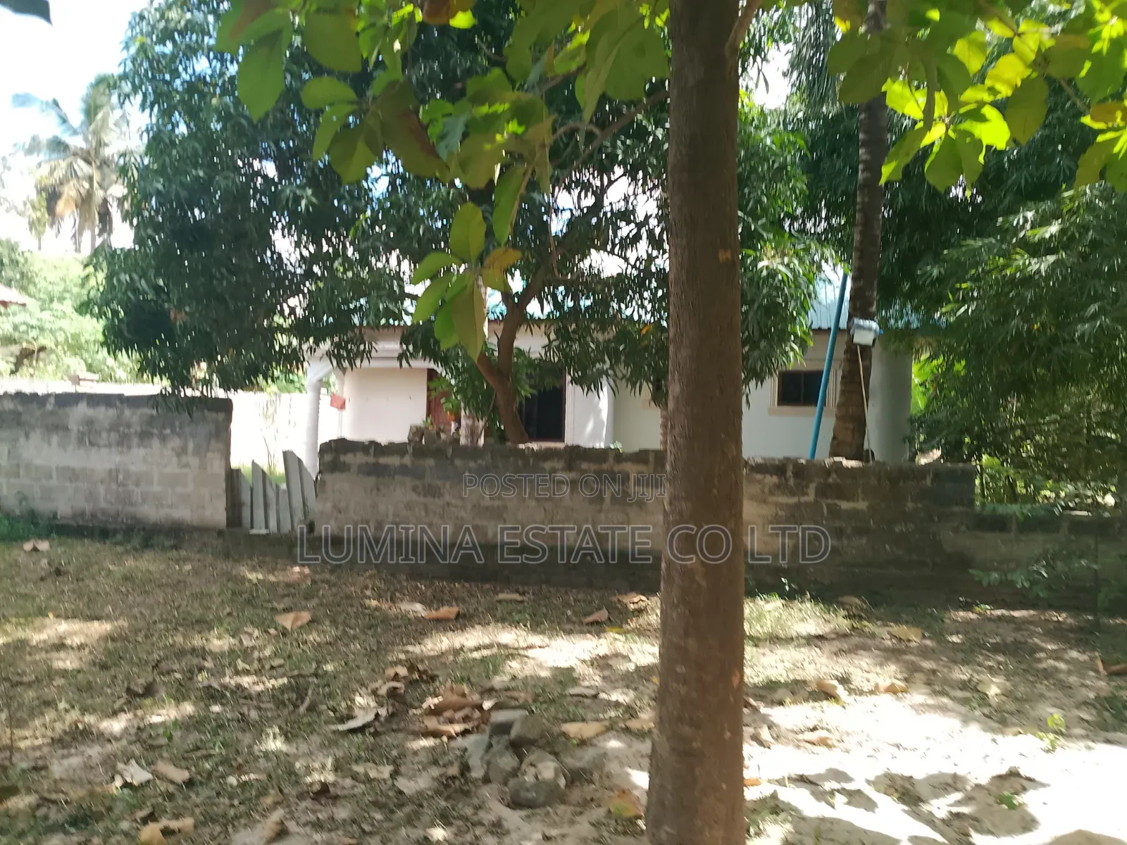 3bdrm Apartment in Lumina Estate, Kinondoni for sale