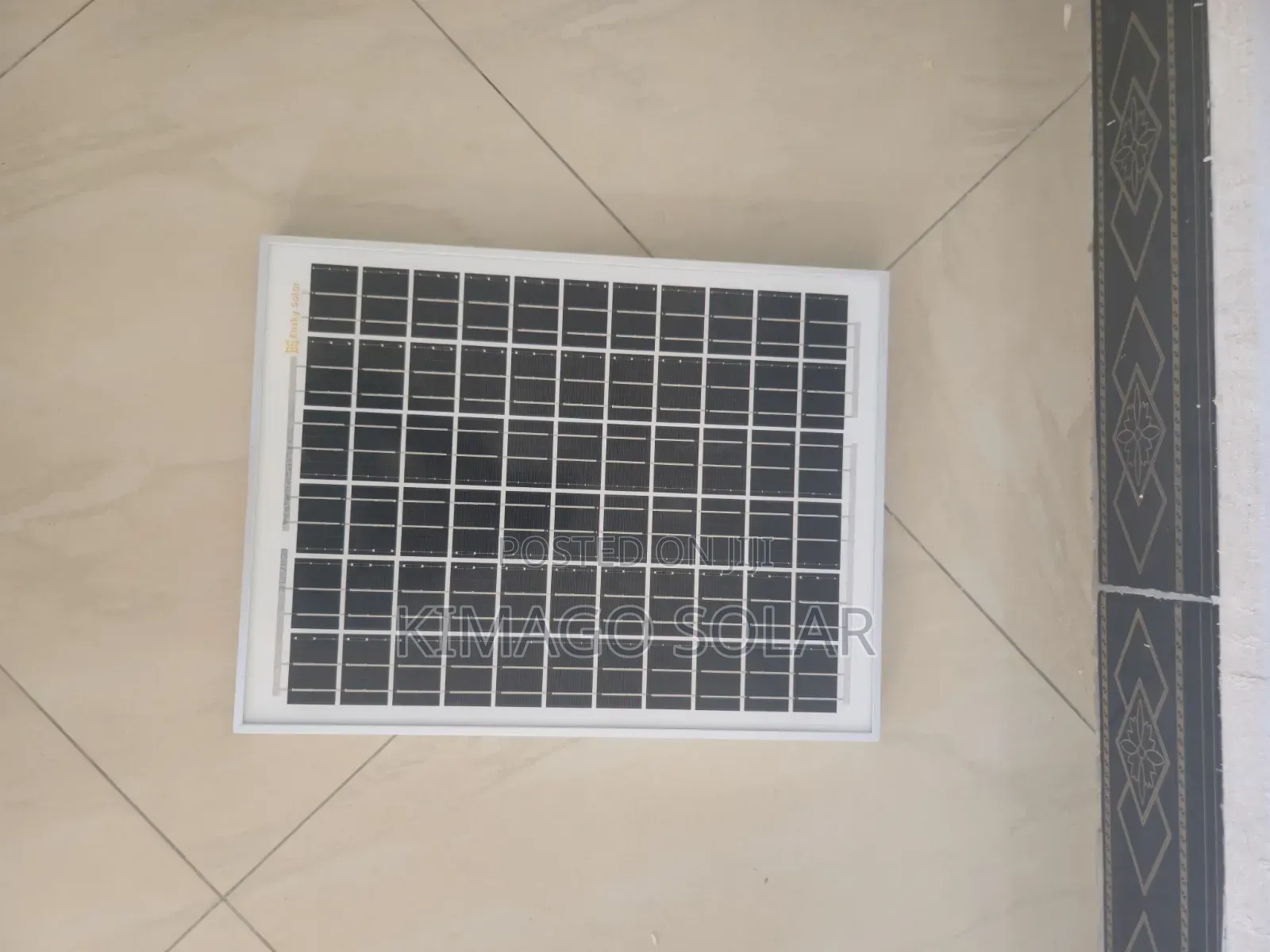 Solar Charger Ensky 10 Watts Compact China Make