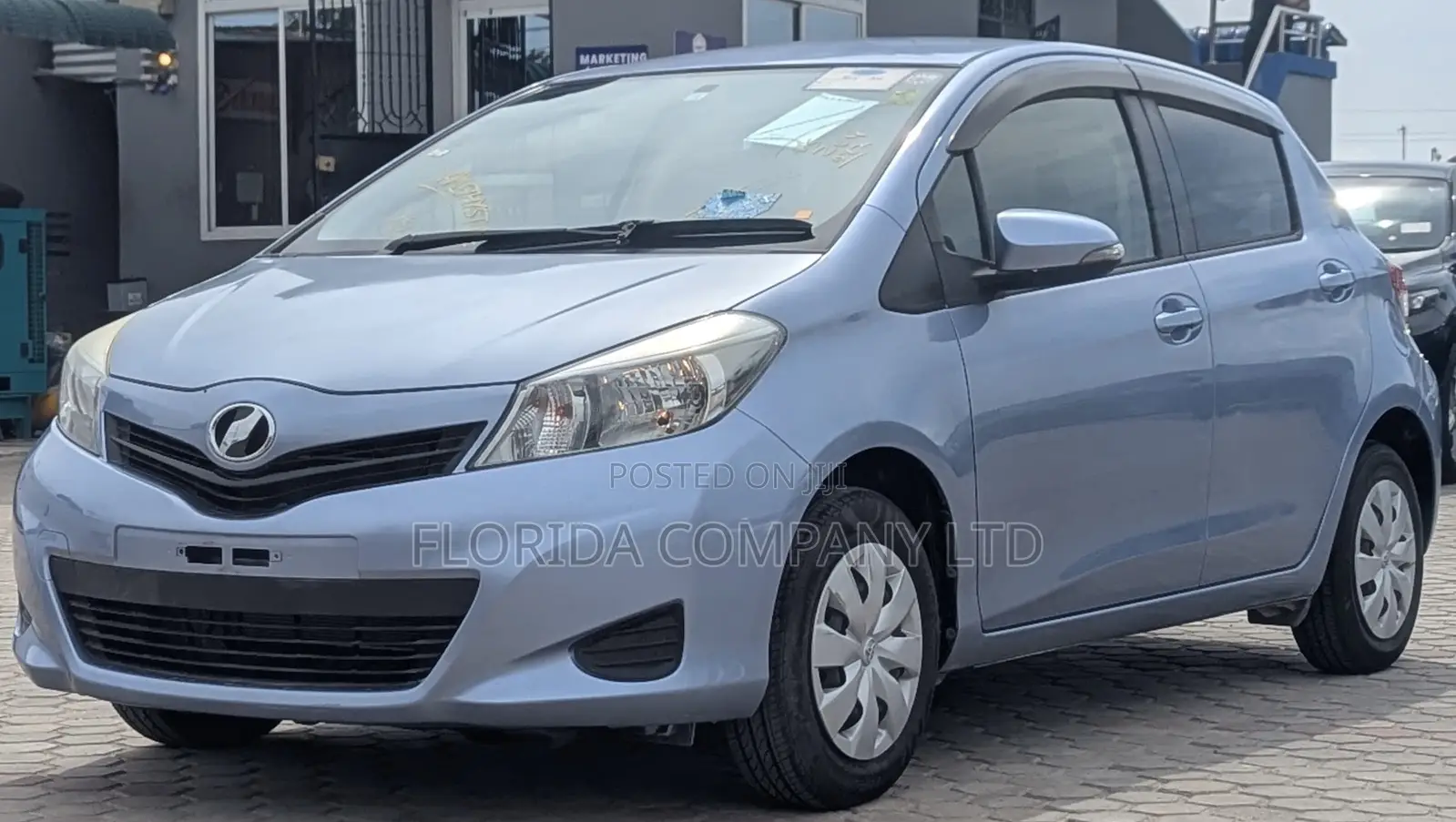 Toyota Vitz 2014 Blue