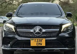 Mercedes-Benz GLC-Class 2017 Black