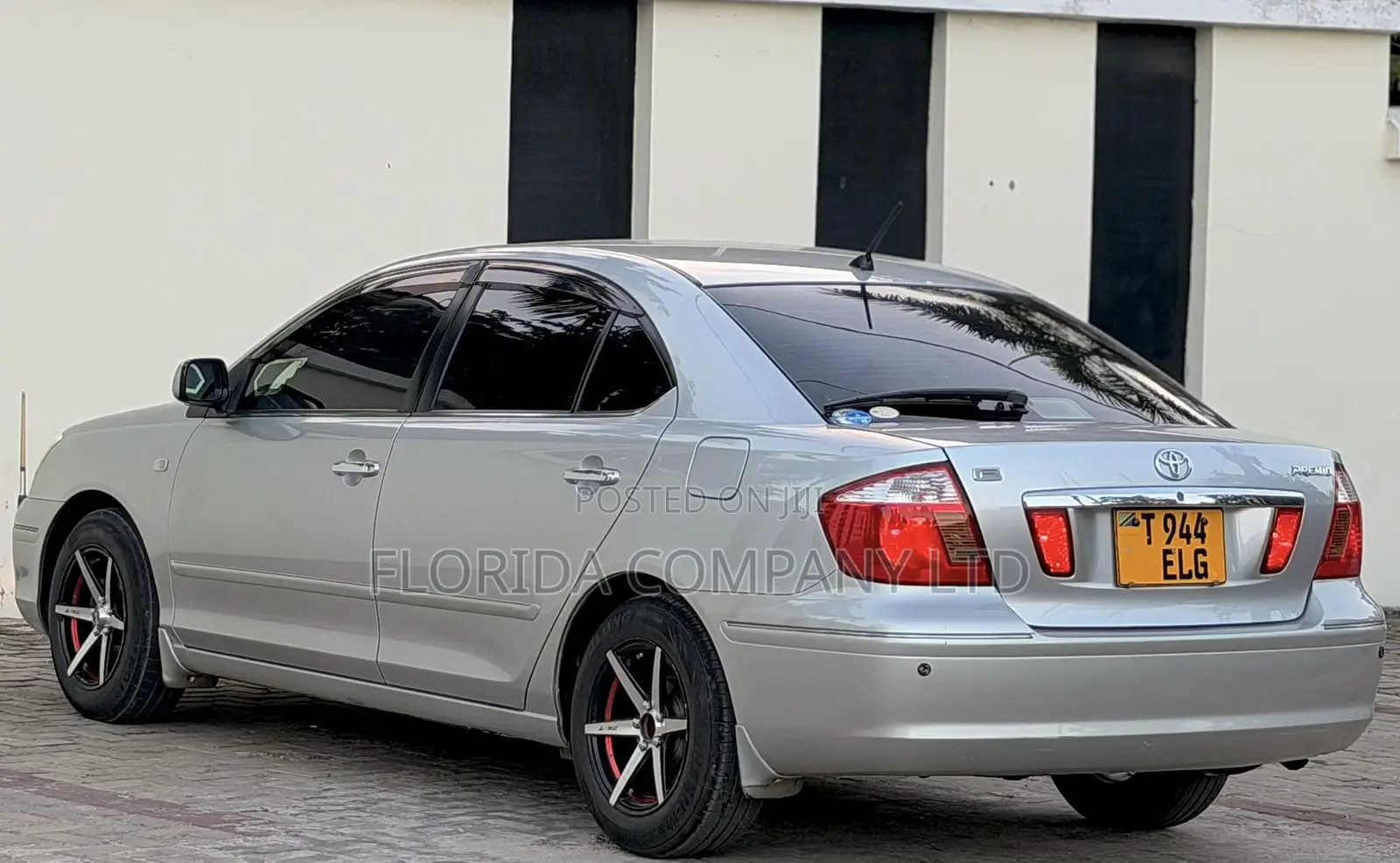 Toyota Premio 2005 Silver