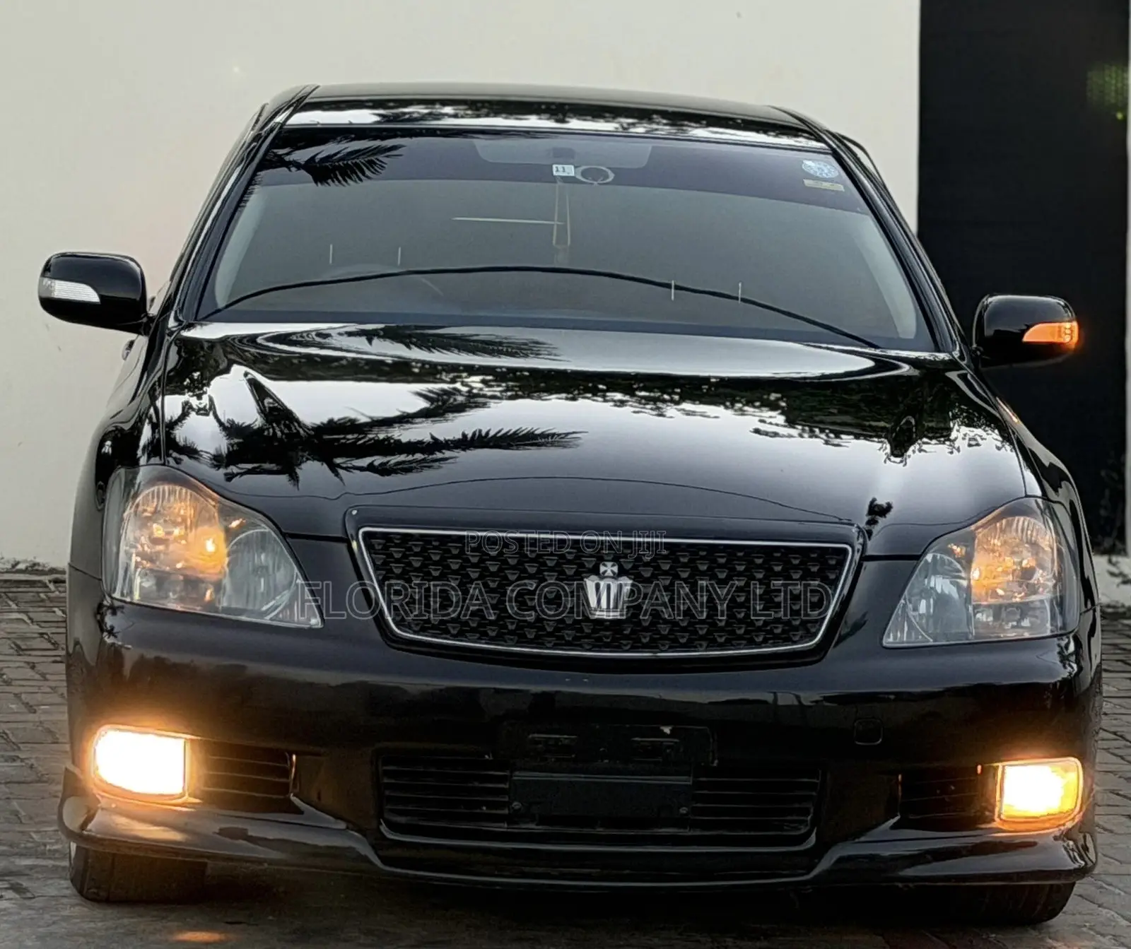 Toyota Crown Royale 2005