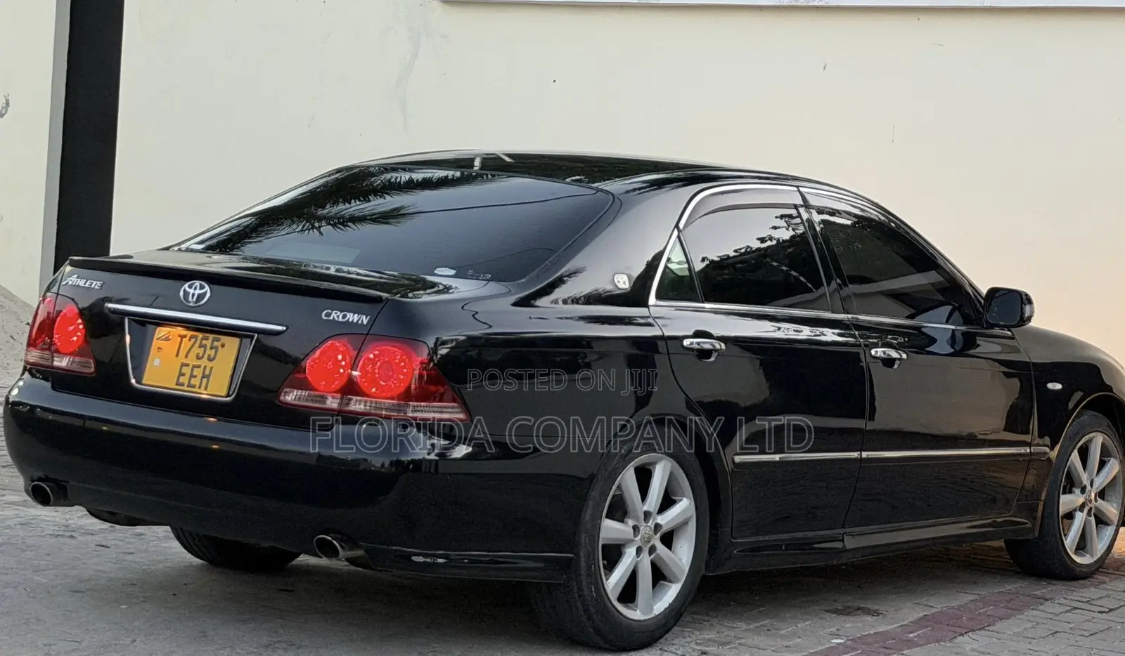 Toyota Crown Royale 2005