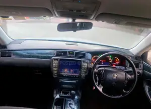 Toyota Crown 2007 White