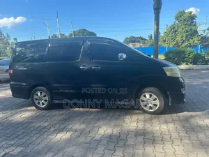 Toyota Alphard 2.4 Petrol AWD 2006 Black