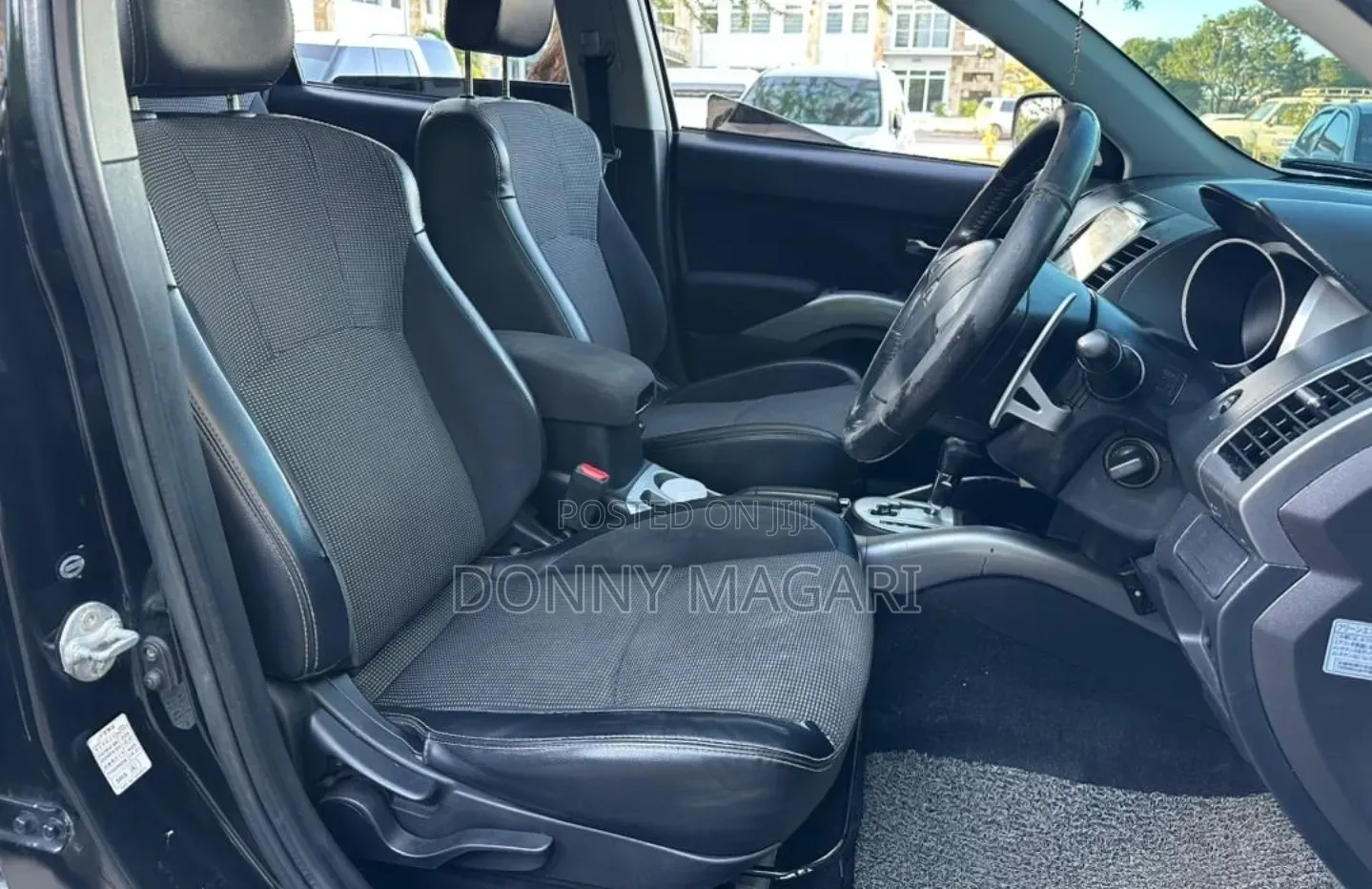 Mitsubishi Outlander 2.0 Di-D 2008 Black