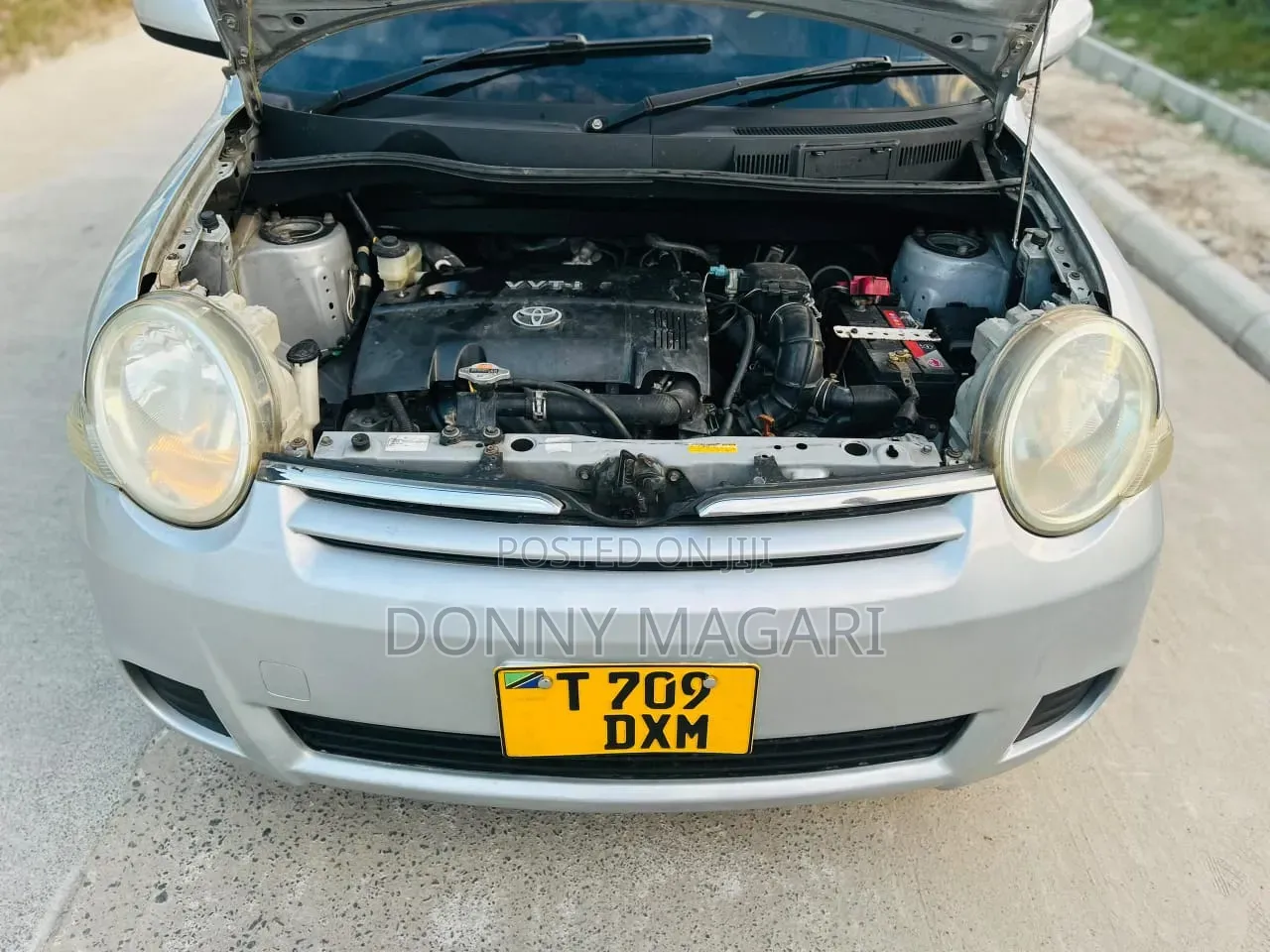 Toyota Sienta 2008 Silver