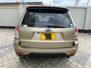 Subaru Forester 2008 Gold