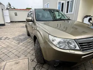 Subaru Forester 2008 Gold